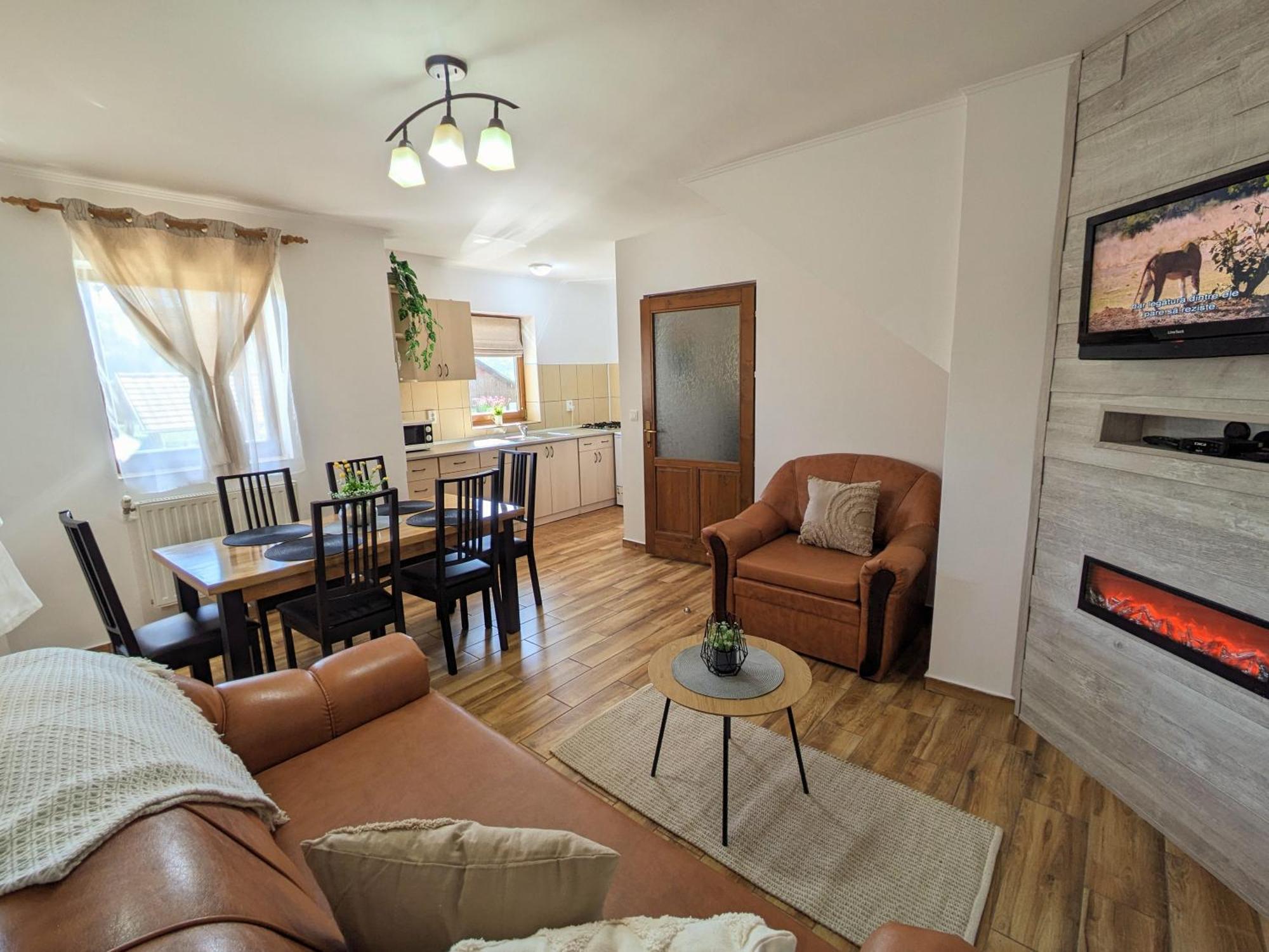 Pallos Apartments Совата Екстер'єр фото